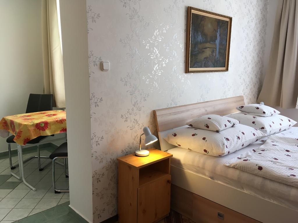 Gitta Apartman Bük Exterior foto